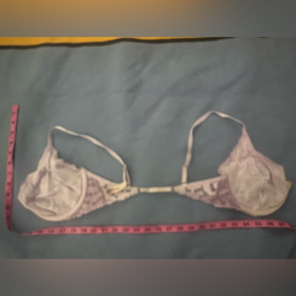 Free peoples intimates | 3 pc. Pink lace set (2 bra-34d, one thong-med); NWOT - Picture 12 of 16